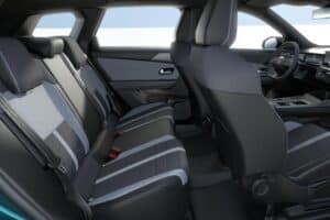 opel-grandland-hybrid-interior-1