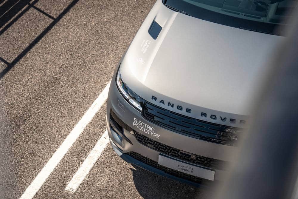 https://autogreeknews.gr/wp-content/uploads/2026/07/range-rover-sport-ev-2.jpg