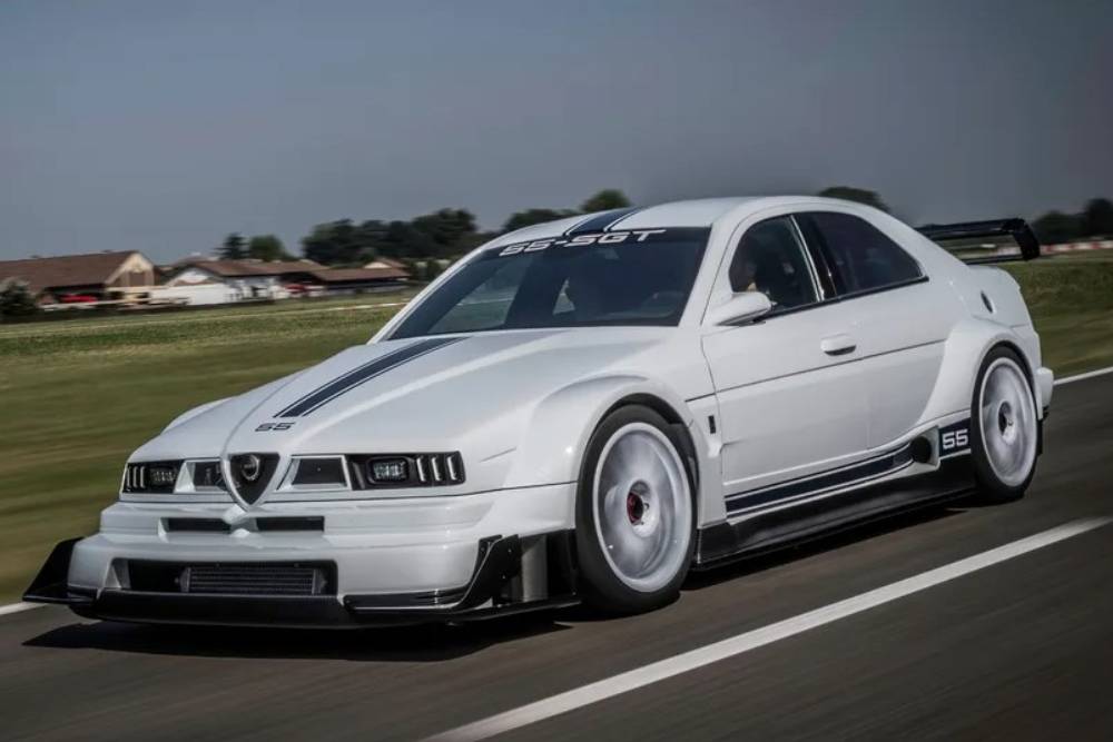 https://autogreeknews.gr/wp-content/uploads/2026/07/sgt-automobili-02.jpg