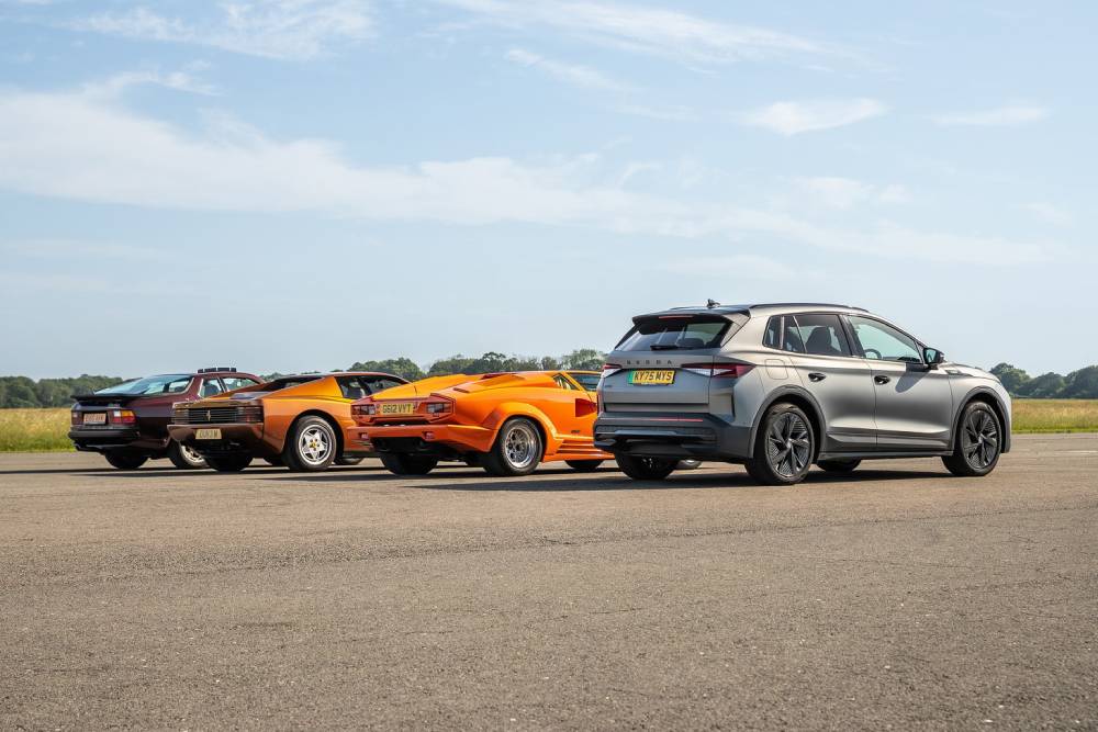 https://autogreeknews.gr/wp-content/uploads/2026/07/skoda-elroq-vrs-fights-countach-testarossa-and-944-1.jpg