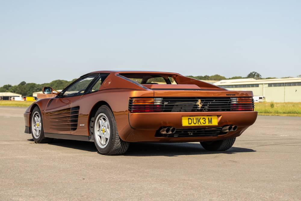 https://autogreeknews.gr/wp-content/uploads/2026/07/skoda-elroq-vrs-fights-countach-testarossa-and-944-6.jpg
