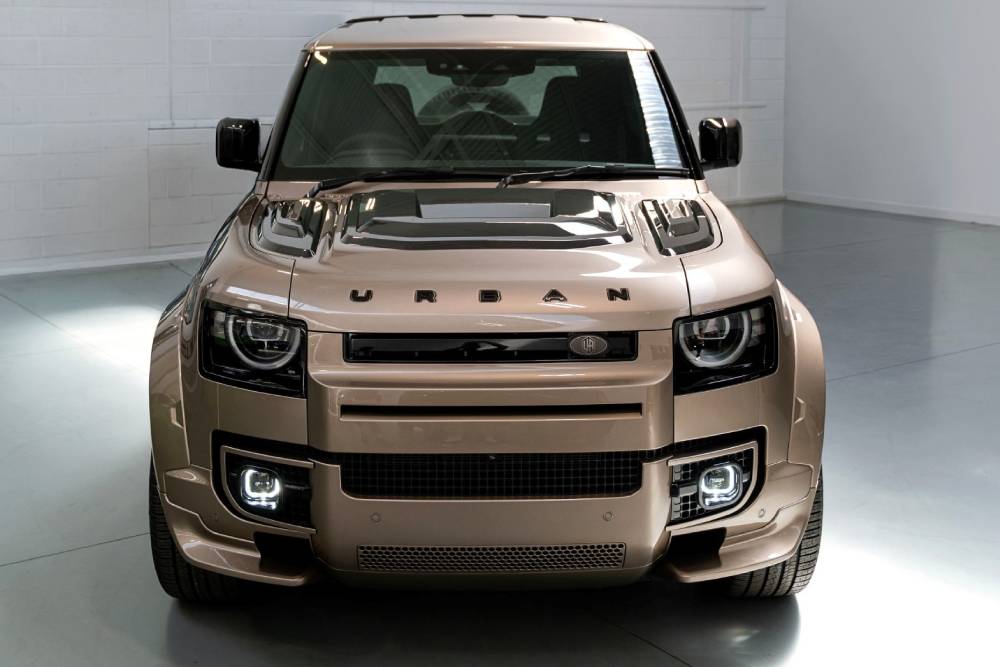 https://autogreeknews.gr/wp-content/uploads/2026/07/urban-automotive-defender-pickup-05.jpg
