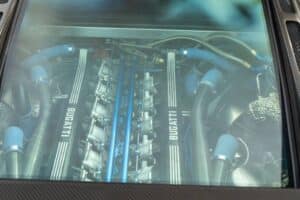 world-s-only-bugatti-eb110-ss-with-exposed-carbon (3)