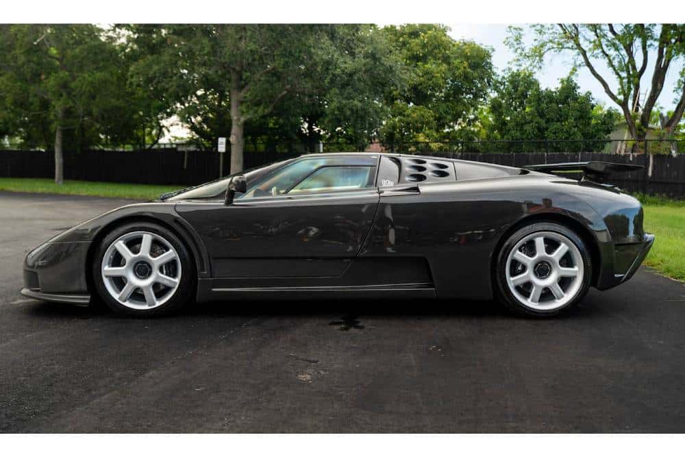 https://autogreeknews.gr/wp-content/uploads/2026/07/world-s-only-bugatti-eb110-ss-with-exposed-carbon-7.jpg