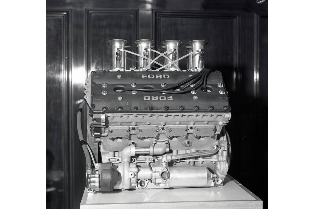 https://autogreeknews.gr/wp-content/uploads/2026/08/1967_Ford_DFV_Engine-1.jpg