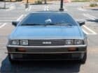 Πλυμένο-γυαλισμένο DeLorean και από πολύ μεγάλο σέρβις