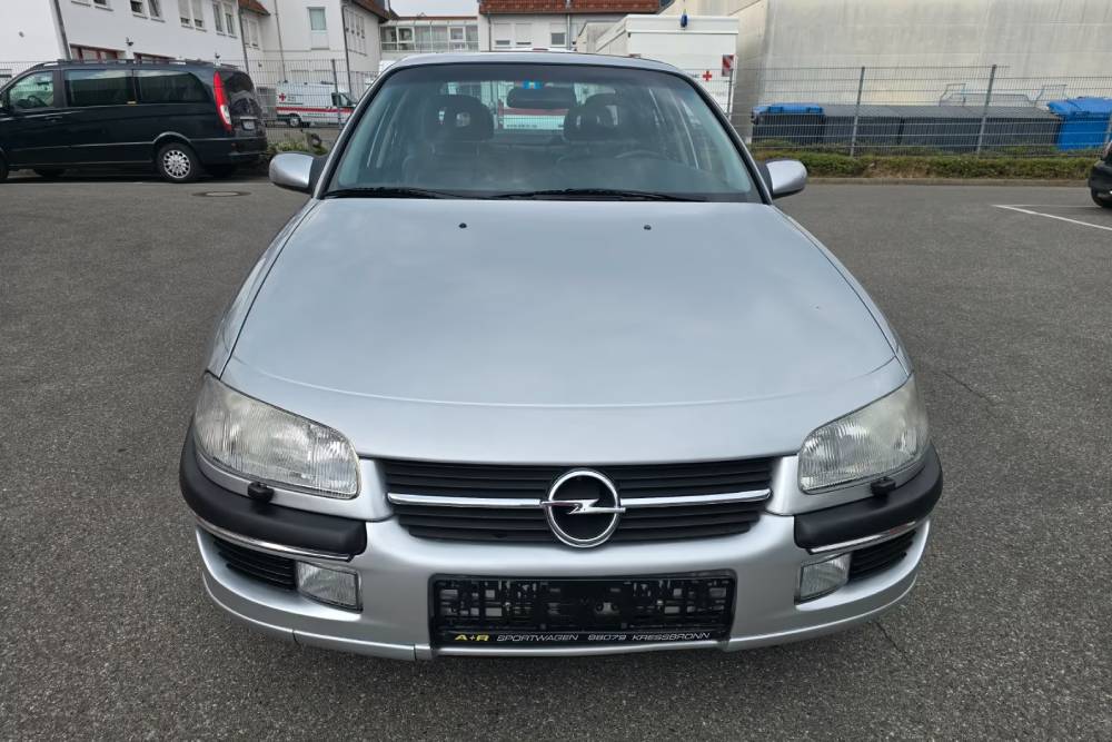 https://autogreeknews.gr/wp-content/uploads/2026/08/1996-opel-omega-v6-for-sale-10.jpg