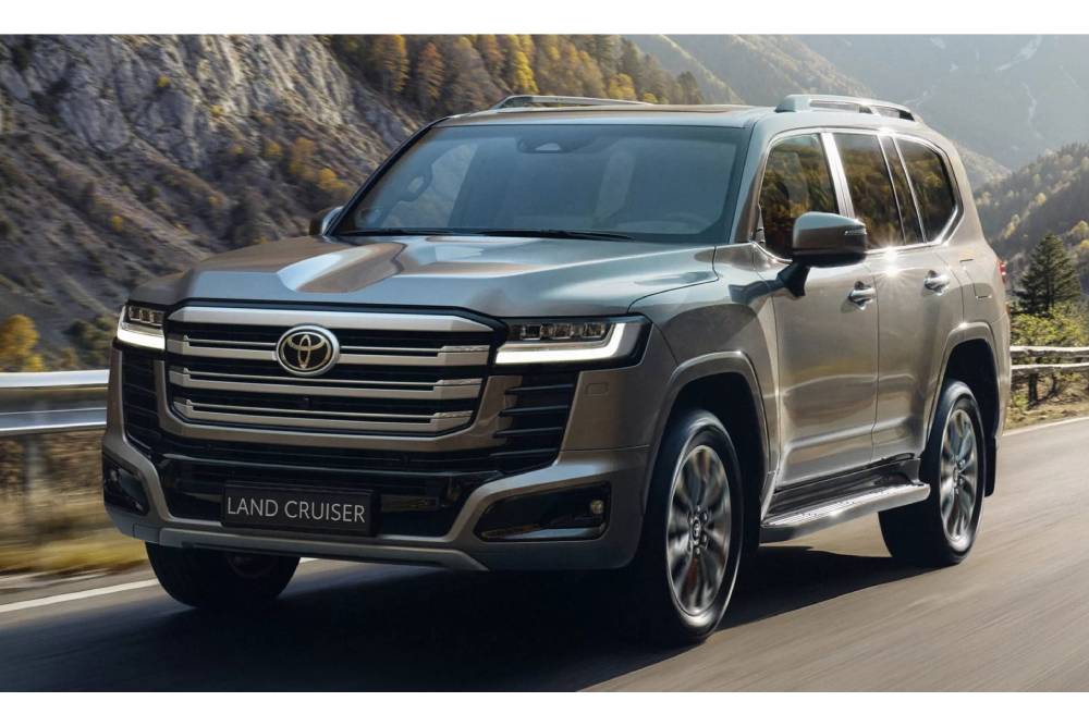 https://autogreeknews.gr/wp-content/uploads/2026/08/2026-Toyota-Land-Cruiser-300-Hybrid-5-copy-2048x11-1.jpg