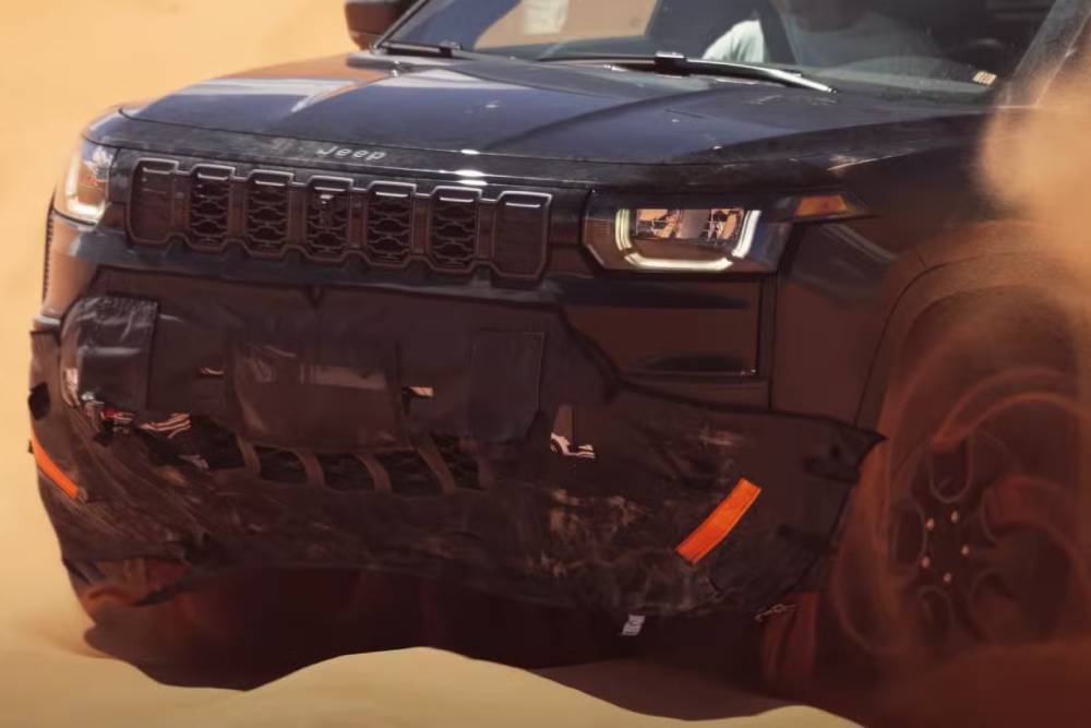 https://autogreeknews.gr/wp-content/uploads/2026/08/2027-jeep-cherokee-trailhawk-03.jpg