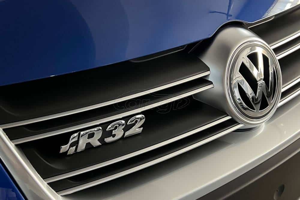 https://autogreeknews.gr/wp-content/uploads/2026/08/4600-km-vw-golf-r32-for-sale-8.jpg