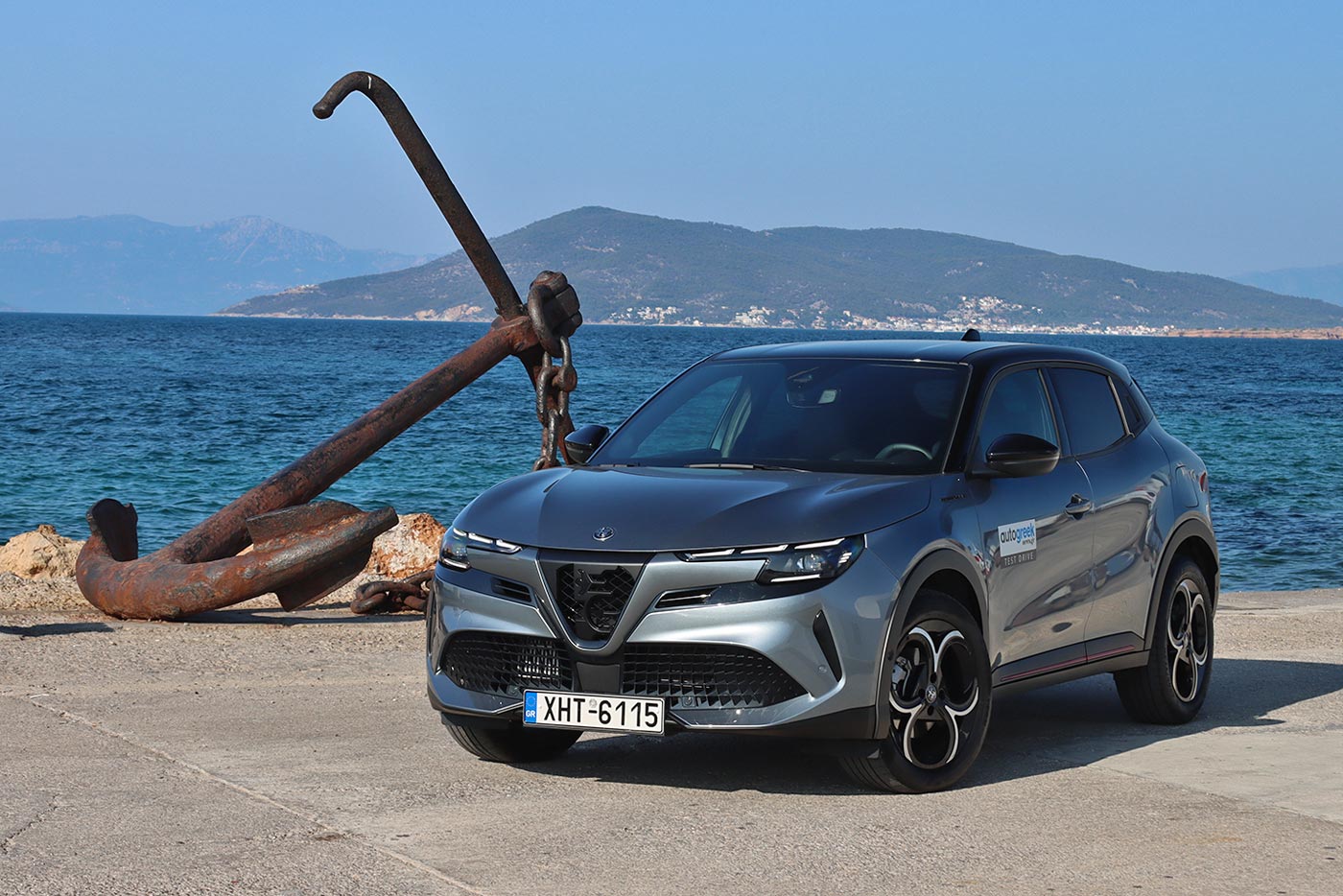 Πήρε τα... κάτω της η τιμή της Alfa Romeo Junior Ibrida