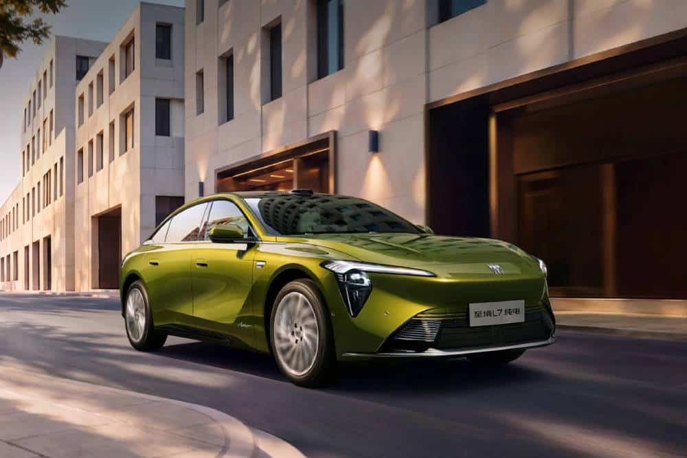 https://autogreeknews.gr/wp-content/uploads/2026/08/Buick-L7-EV-1.jpg