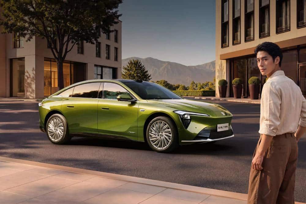 https://autogreeknews.gr/wp-content/uploads/2026/08/Buick-L7-EV-2.jpg