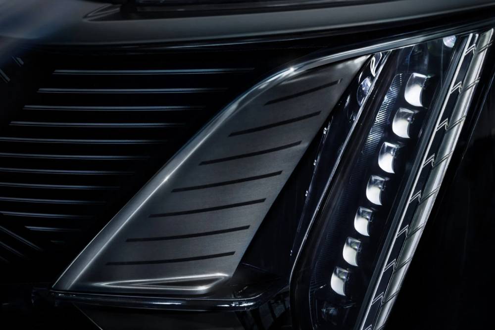 https://autogreeknews.gr/wp-content/uploads/2026/08/Cadillac-Celestiq-Night-Test-811-3-2048x1152-1.jpg