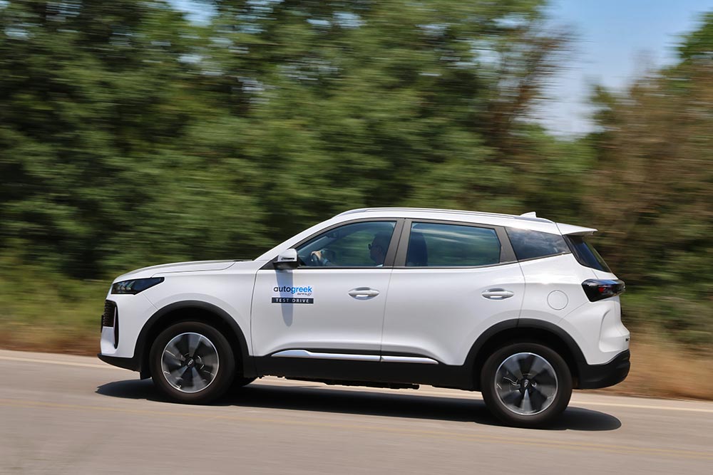 https://autogreeknews.gr/wp-content/uploads/2026/08/Chery-Tiggo-4-Hybrid-white-10.jpg