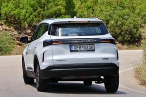 Chery Tiggo 4 Hybrid white (4)