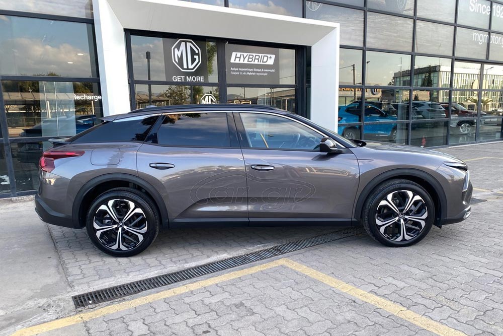 https://autogreeknews.gr/wp-content/uploads/2026/08/Citroen-C5-X-2024-used-2.jpg