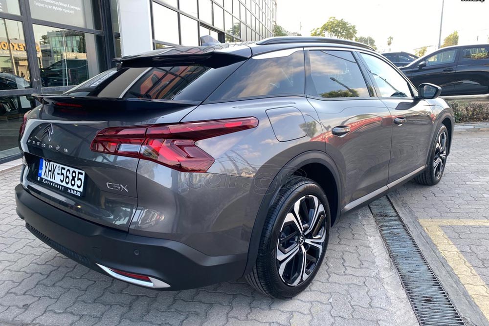 https://autogreeknews.gr/wp-content/uploads/2026/08/Citroen-C5-X-2024-used-3.jpg