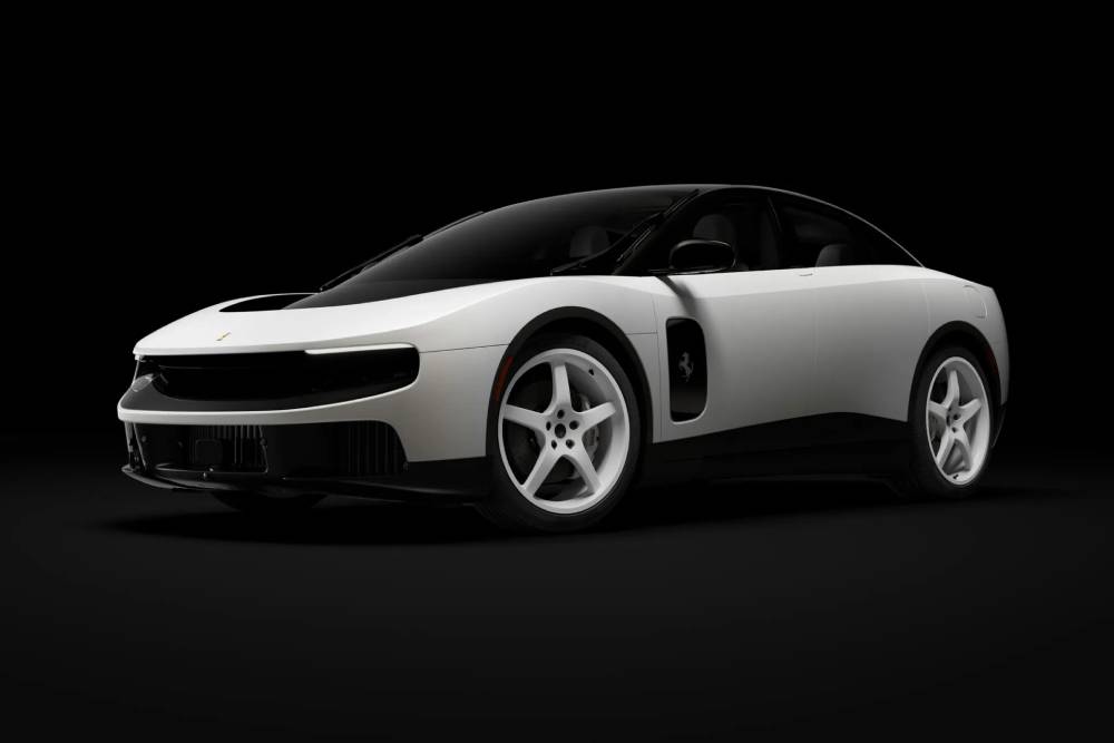 https://autogreeknews.gr/wp-content/uploads/2026/08/Ferrari-Luce-RM-Sothebys-Auction-Jul-26-00002-2048.jpg
