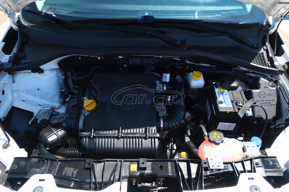 https://autogreeknews.gr/wp-content/uploads/2026/08/Fiat-Tipo-2018-used-6.jpg