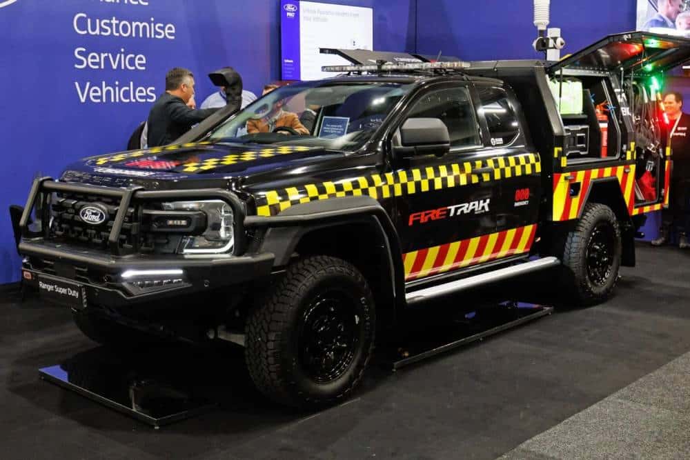 https://autogreeknews.gr/wp-content/uploads/2026/08/Ford-Ranger-Super-Duty-Fire-Response-Unit-7-copy-2.jpg