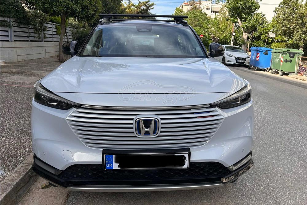 https://autogreeknews.gr/wp-content/uploads/2026/08/Honda-HR-V-2024-used.jpg