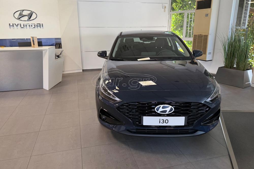 https://autogreeknews.gr/wp-content/uploads/2026/08/Hyundai-i30-2026-1.jpg