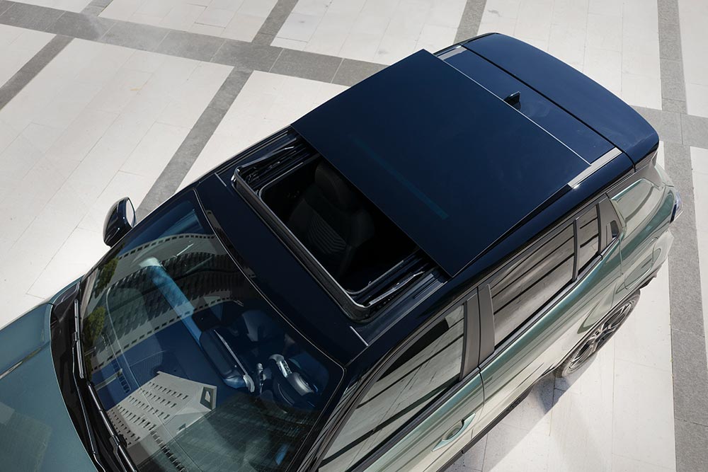 https://autogreeknews.gr/wp-content/uploads/2026/08/Jeep-Avenger-2026-2.jpg