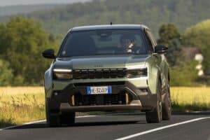 Jeep Avenger 2026 (7)