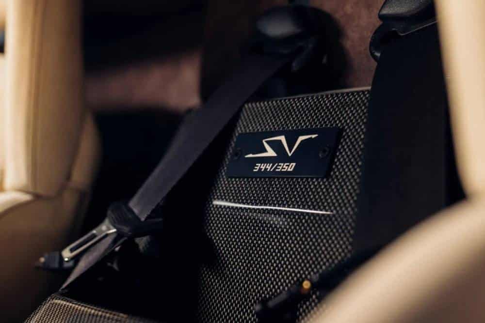 https://autogreeknews.gr/wp-content/uploads/2026/08/Lamborghini_Murcielago_SV_2010_manual-2.jpg