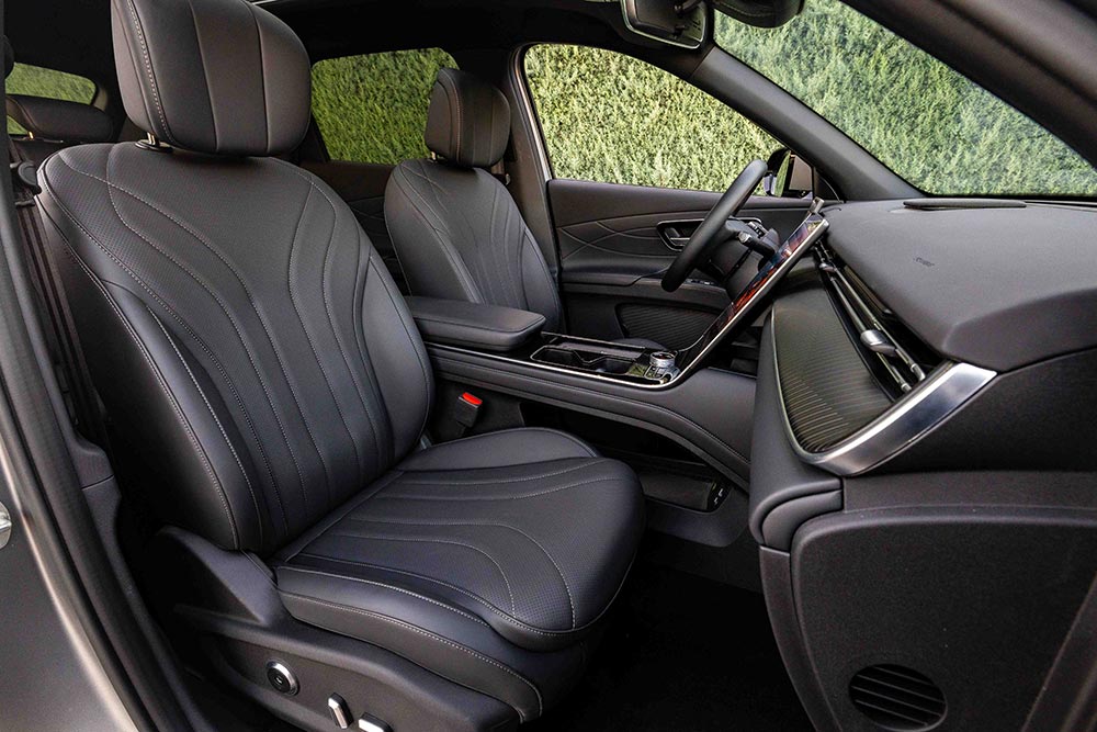 https://autogreeknews.gr/wp-content/uploads/2026/08/Lepas-seats.jpg