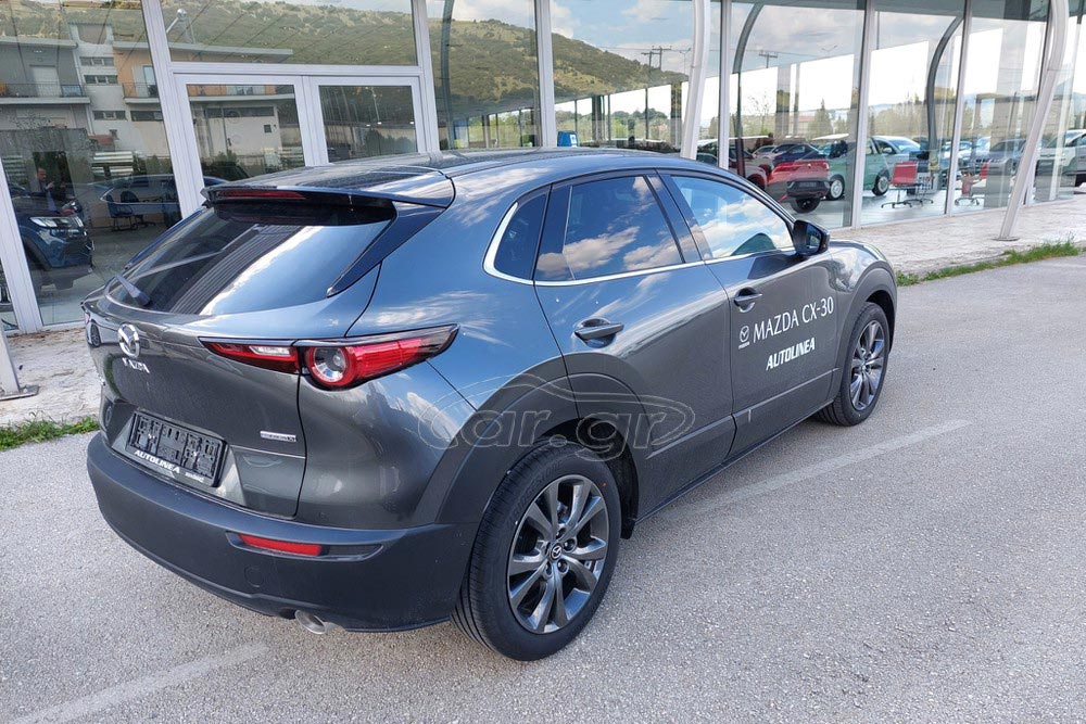 https://autogreeknews.gr/wp-content/uploads/2026/08/Mazda-CX-30-2025-used-3.jpg