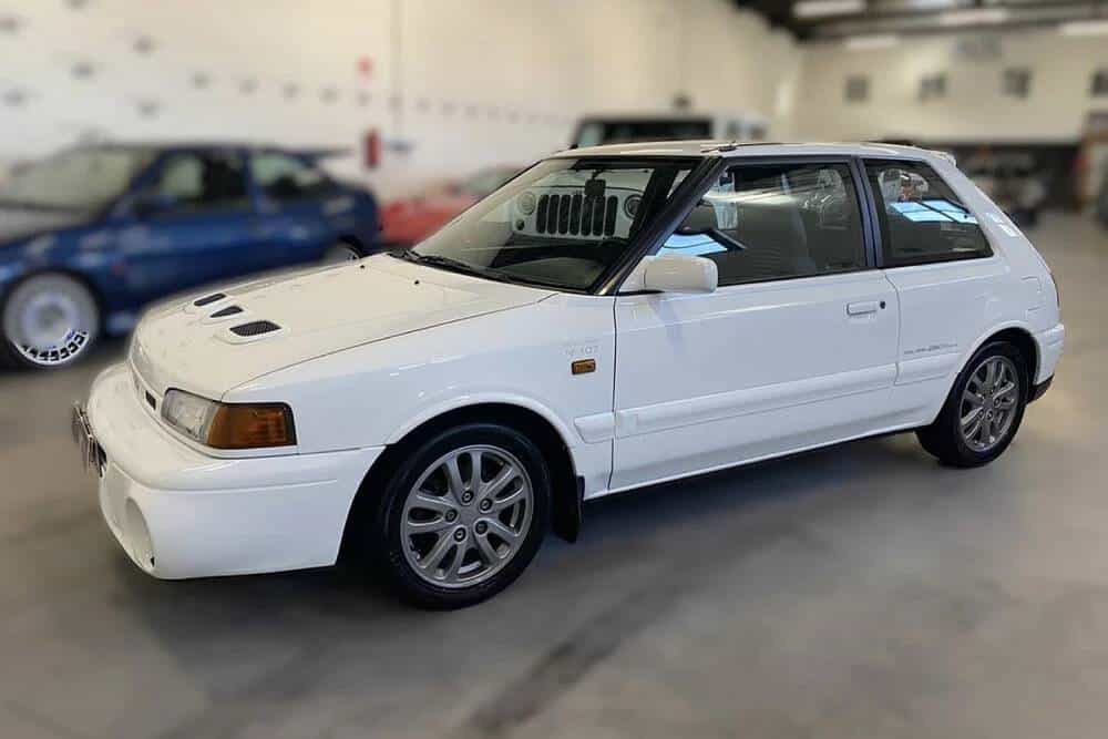 https://autogreeknews.gr/wp-content/uploads/2026/08/Mazda_323_GT-R_1992_for_sale-10.jpg