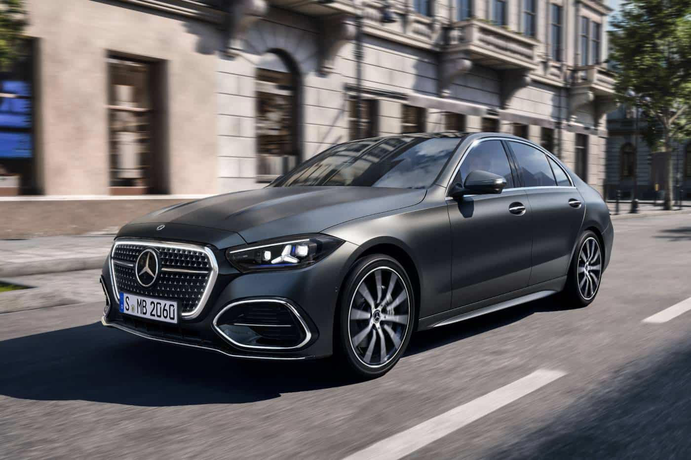 Νέα Mercedes C-Class ξεπερνά τον εαυτό της (+video)