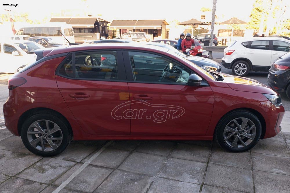 https://autogreeknews.gr/wp-content/uploads/2026/08/Opel-Corsa-2025-used-3.jpg