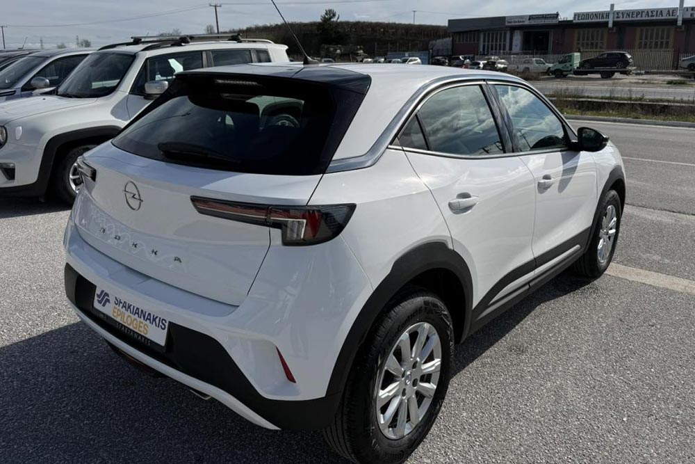 https://autogreeknews.gr/wp-content/uploads/2026/08/Opel-Mokka-2023-used-5.jpg