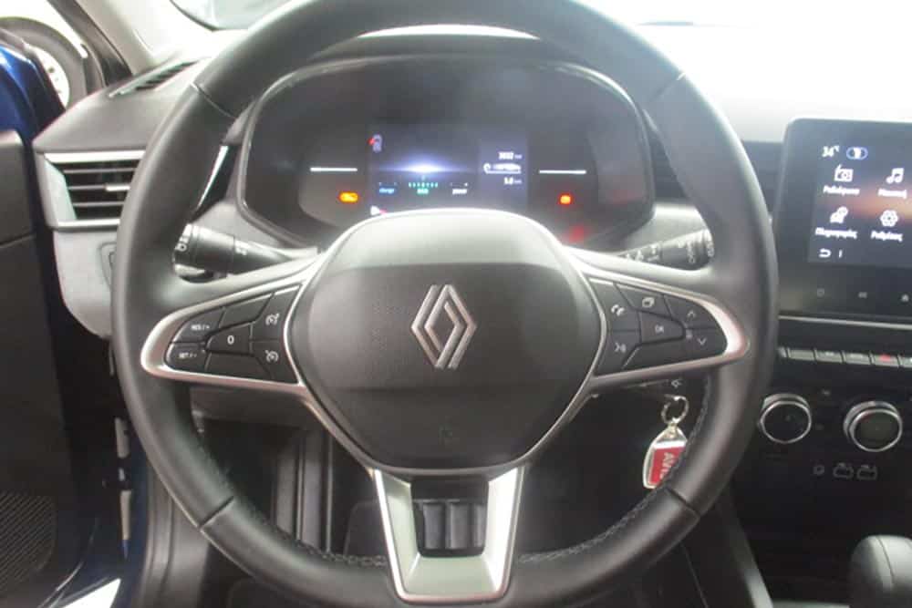 https://autogreeknews.gr/wp-content/uploads/2026/08/Renault-Clio-E-Tech-2025-used-6.jpg