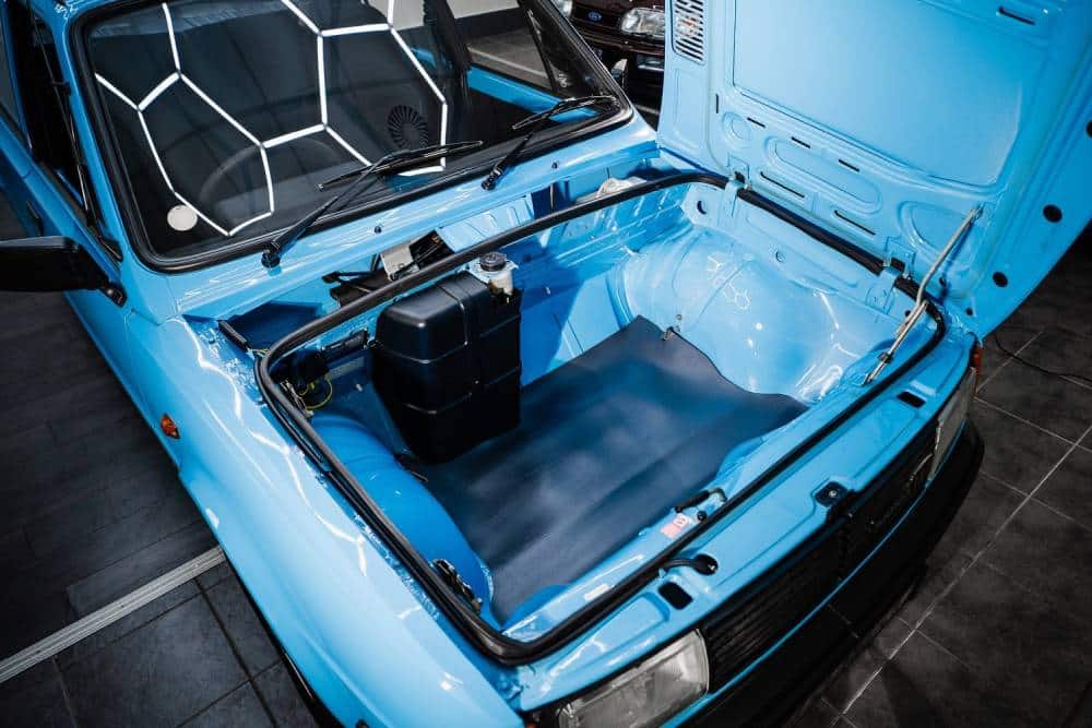 https://autogreeknews.gr/wp-content/uploads/2026/08/Skoda_130_L_1987_for_sale-3.jpg