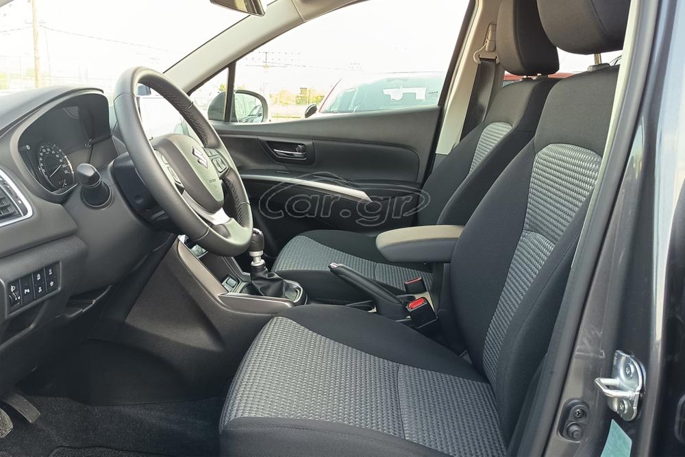 https://autogreeknews.gr/wp-content/uploads/2026/08/Suzuki-S-Cross-2026-used-4.jpg