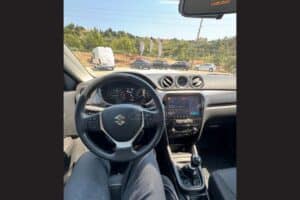 Suzuki-Vitara-2025-used-5