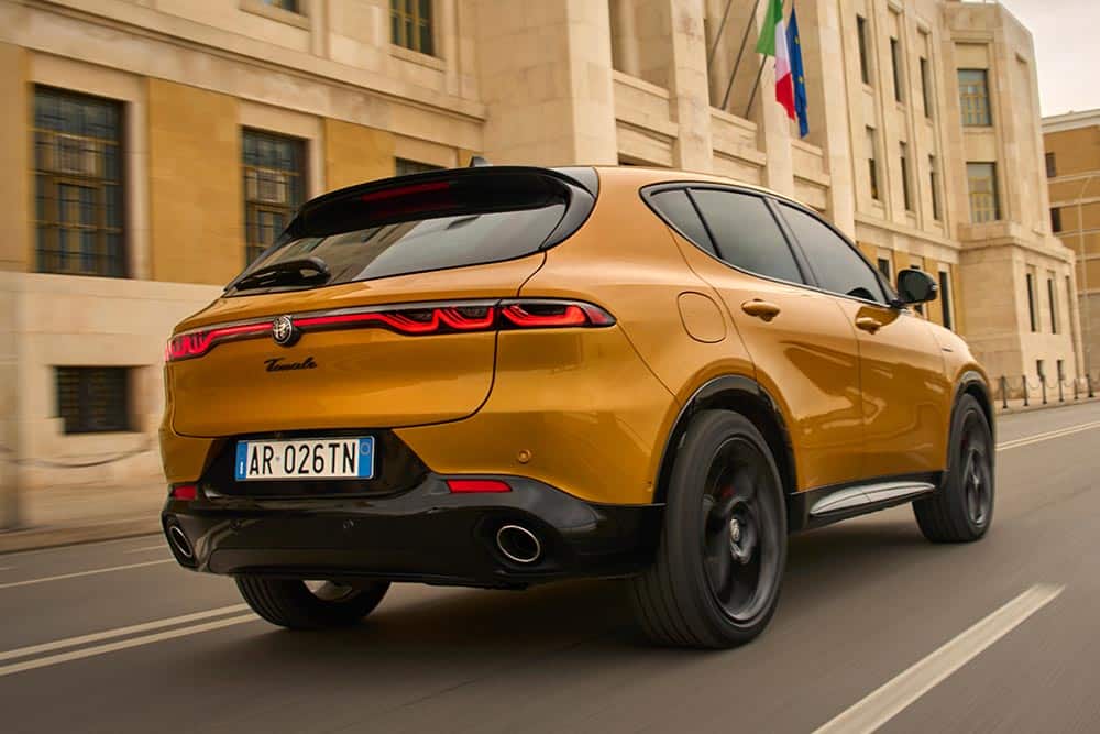 https://autogreeknews.gr/wp-content/uploads/2026/08/alfa-romeo-tonale-2026-3.jpg