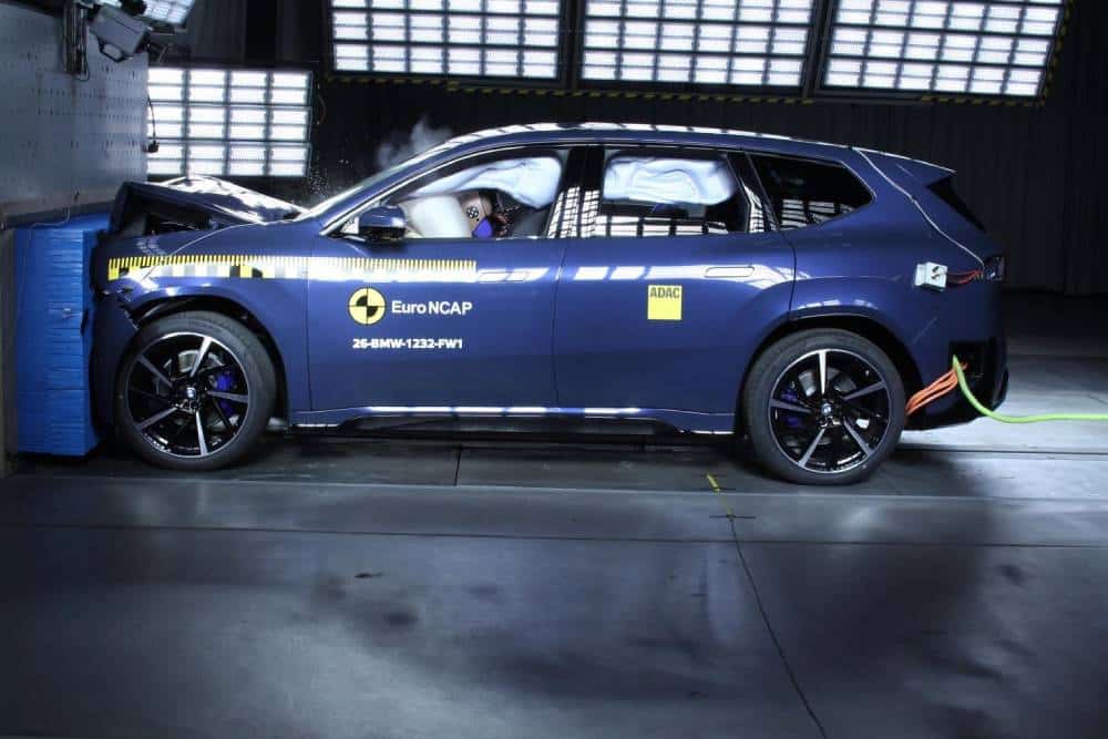 BMW: «Δεν κυνηγάμε πλέον τα 5 αστέρια του Euro NCAP»