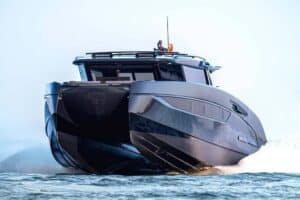 brabus-ultima-55-luxuskatamaran-2026 (1)