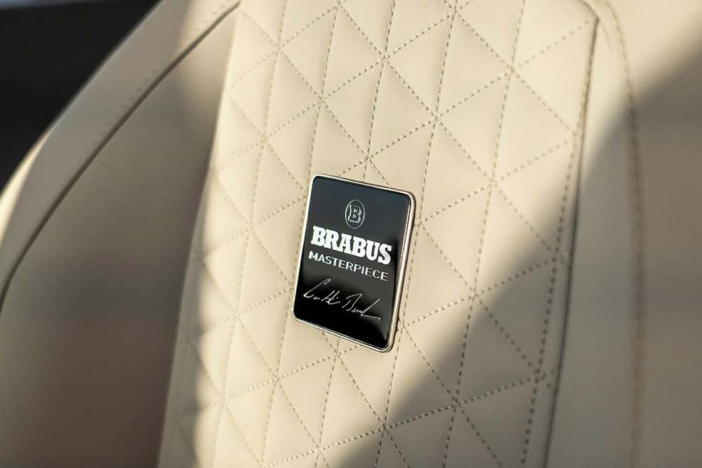 https://autogreeknews.gr/wp-content/uploads/2026/08/brabus-ultima-55-luxuskatamaran-2026-11.jpg