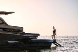 brabus-ultima-55-luxuskatamaran-2026 (3)