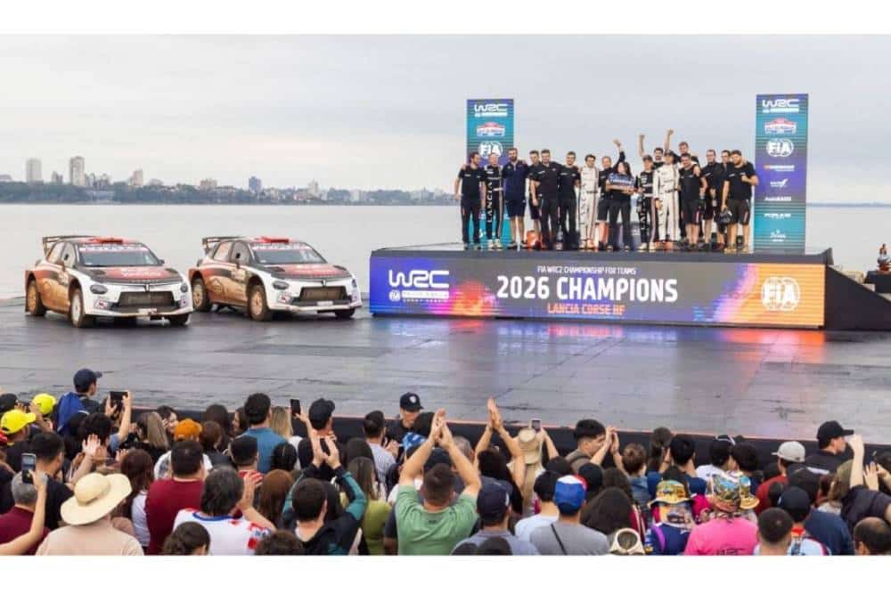 https://autogreeknews.gr/wp-content/uploads/2026/08/lancia-ypsilon-rally2-world-title-3.jpg