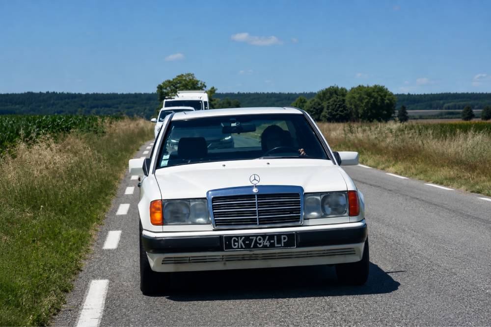 41 ετών Mercedes ντίζελ με 831.000 χλμ. πάει για το εκατομμύριο