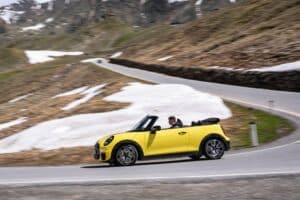 mini jcw cabrio alpes (3) (1)