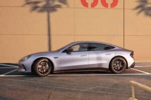 Mercedes-AMG GT 53 4-Türer Coupé: Leistungsstarker Einstieg in die neue GT BaureiheMercedes-AMG GT 53 4-Door Coupé: Powerful entry into the new GT series