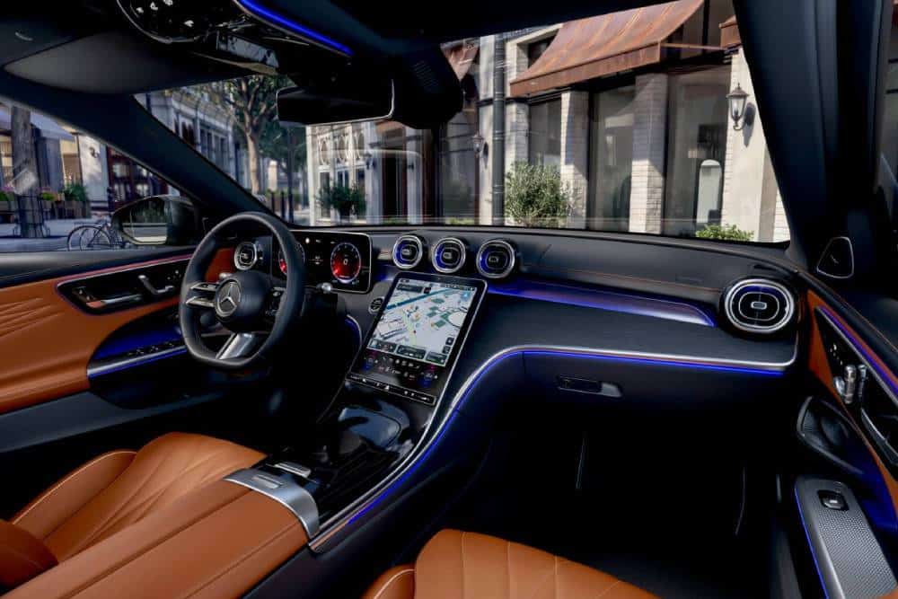 https://autogreeknews.gr/wp-content/uploads/2026/08/new-mercedes-c-class-10.jpg